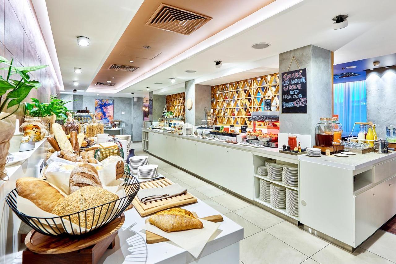Park By Radisson Troyitska 4*